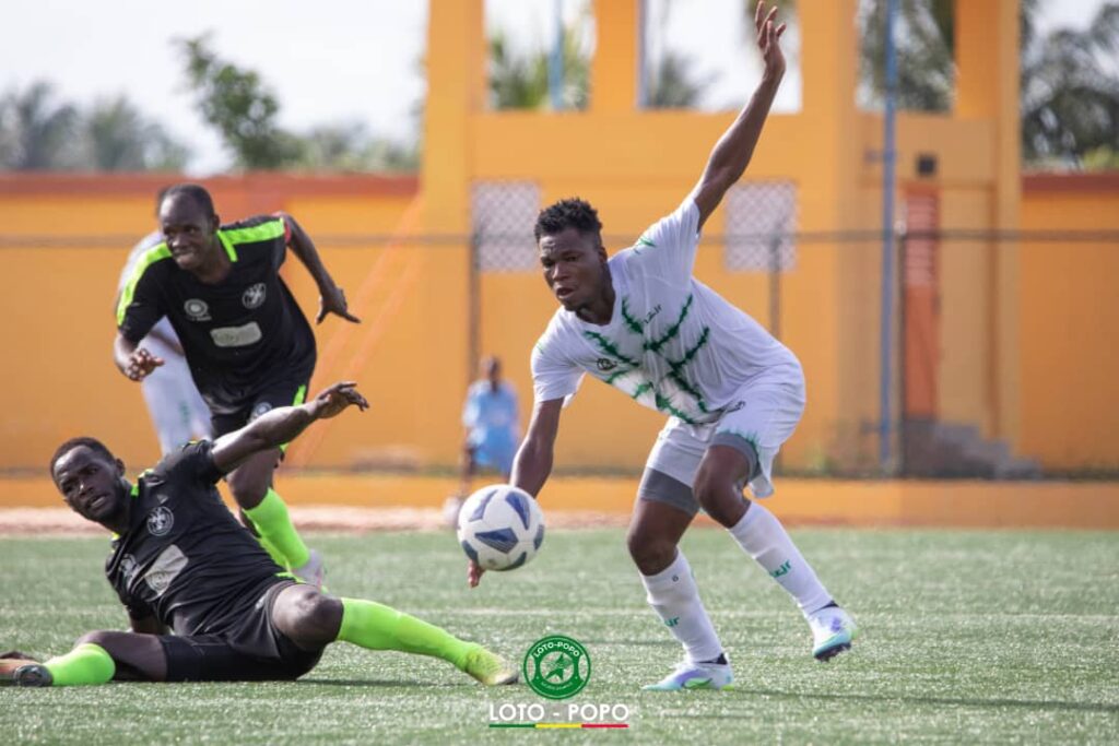Bénin – Super Ligue Pro (J13) : Buffles et Dynamo se neutralisent, Loto-Popo accroche le podium