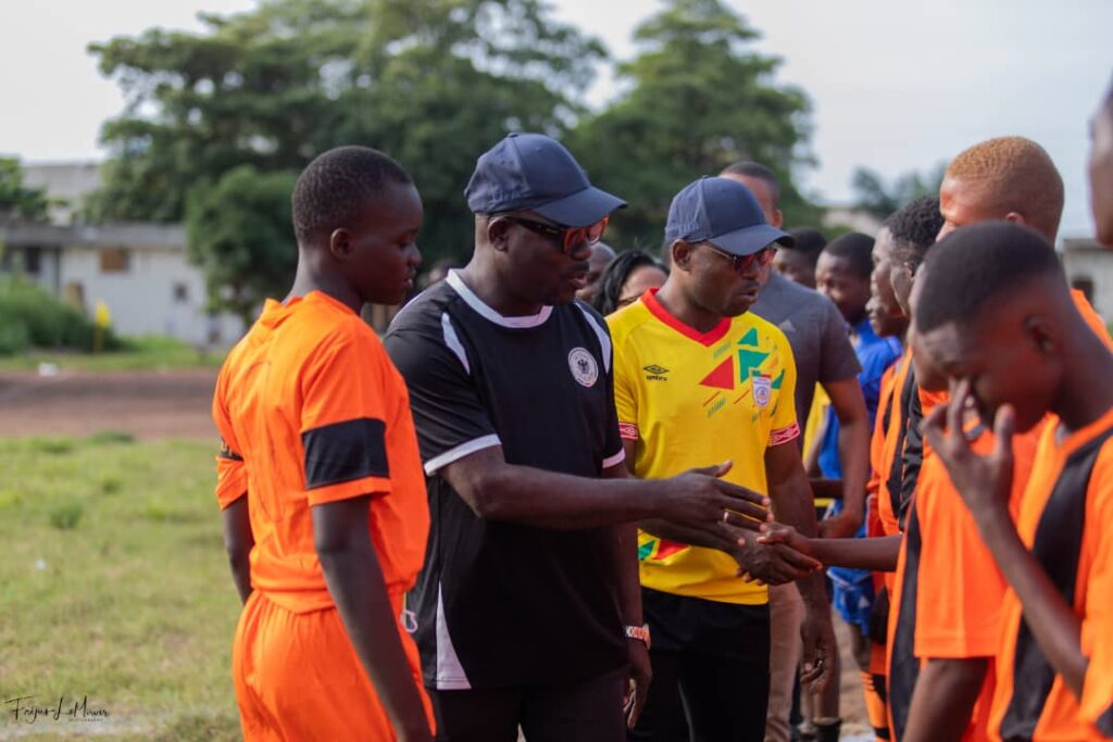 CHAMPIONNAT SCOLAIRE 2022: Le DDS Djossou Edgard a donné le coup d’envoi dans le Littoral
