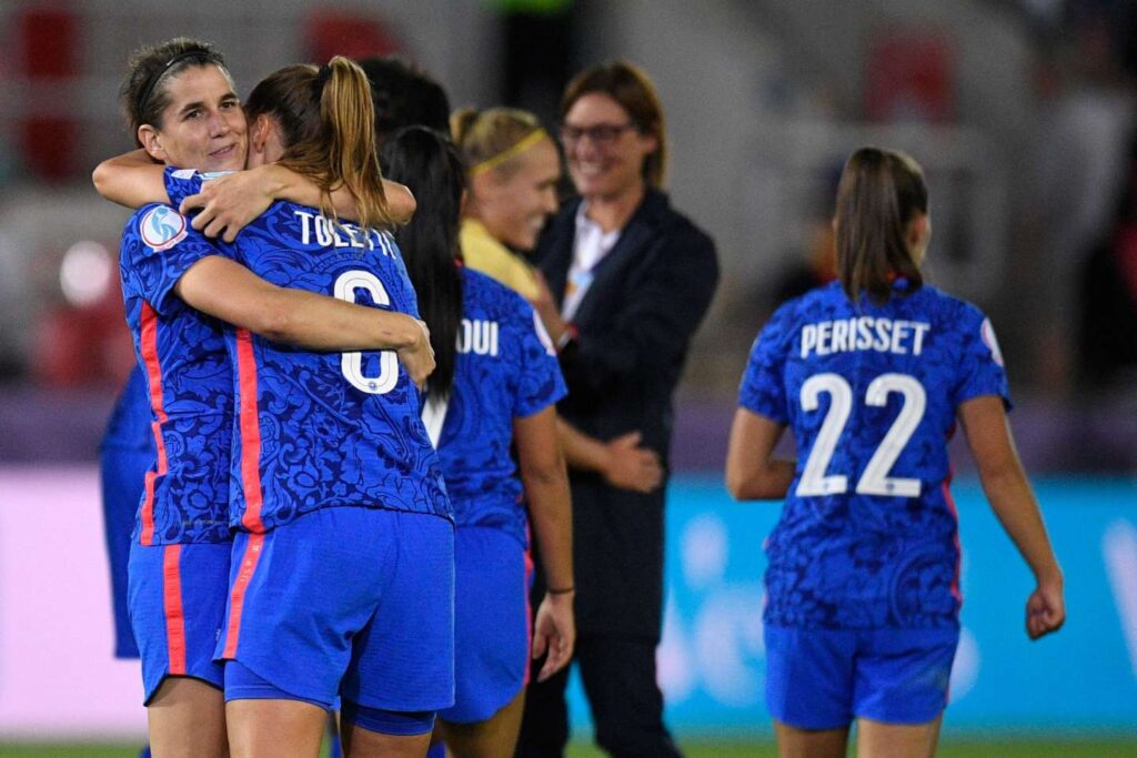 Euro Féminin 2022: La France brise le signe indien et file en demi-finale