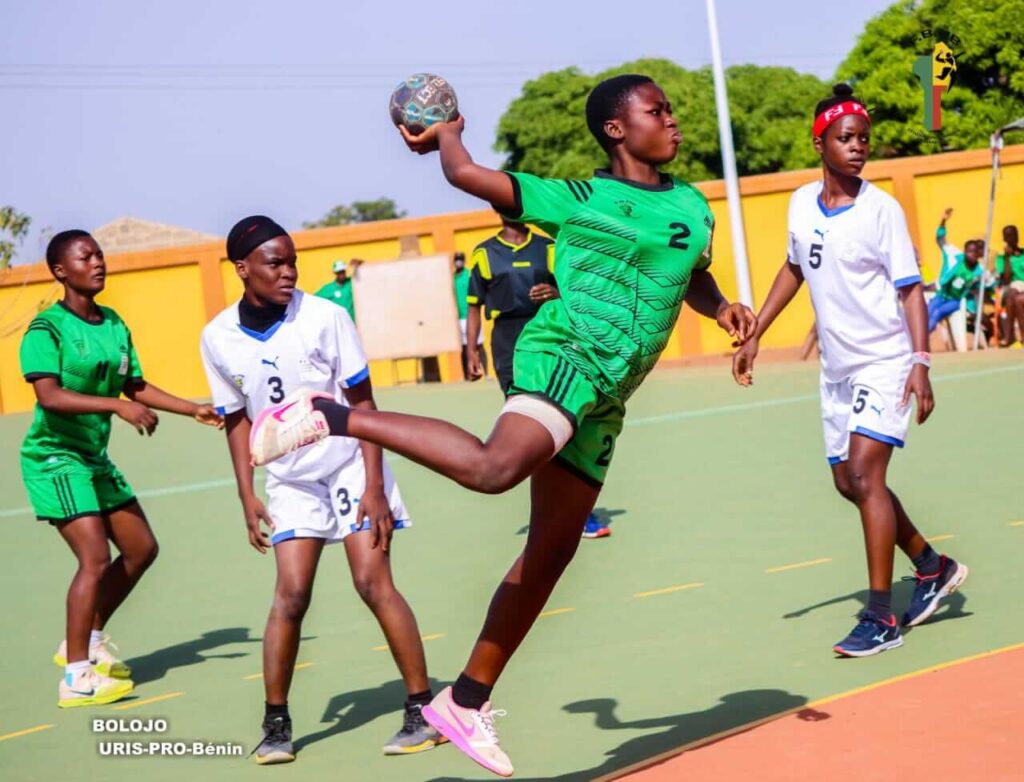 Projet Sport au Féminin/Hand : Assec-Espoir pour l’apothéose du tournoi national