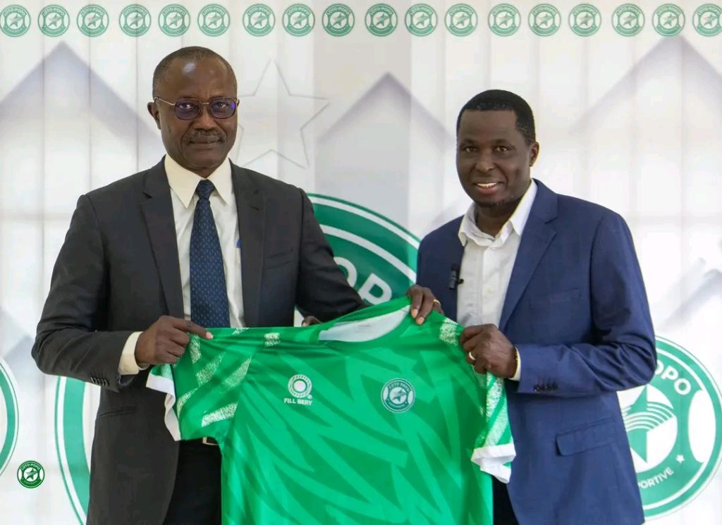Mercato : Loto-Popo FC présente son nouvel entraîneur