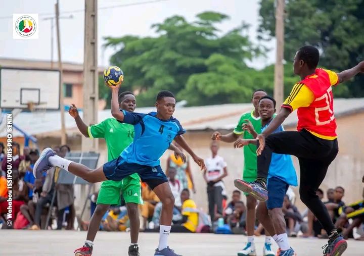 Championnat national de cadet 2024 de handball : les hostilités lancées à Parakou, les résultats de la première journée