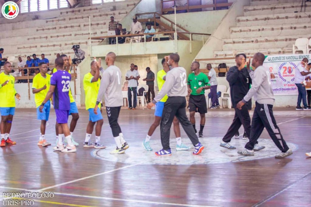 Play-offs Ligue Professionnelle de Handball 2024 : Adjidja Hbc et Flowers CNSS font le carton plein d’entrée