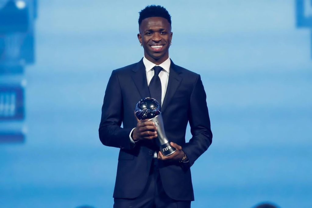 TROPHÉE FIFA The Best 2024: Vinicius Jr , vainqueur !
